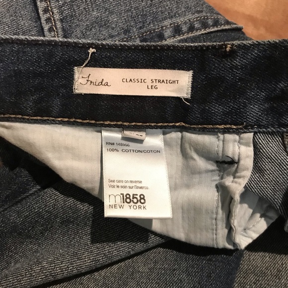 Straight legged cropped jeans - Picture 4 of 4